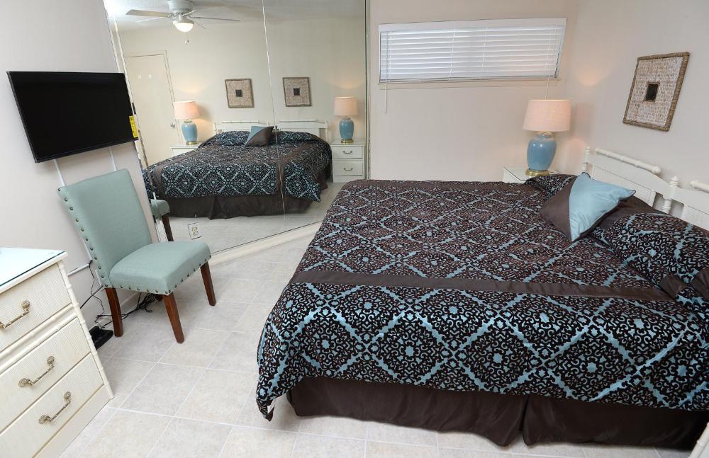 Aqua Vista 402-W